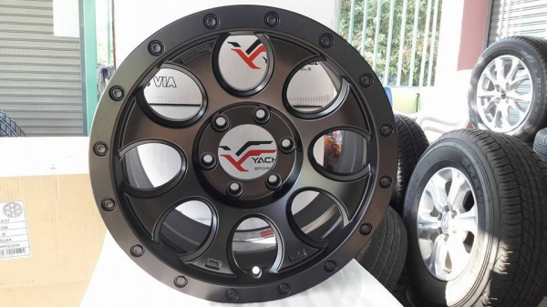 ขายล้อแม็กใหม่ yachiyoda xj-01 17"&times;9" et20 6 รู139.7 สนใจติดต่อ ร้าน ก.เจริญการยาง ครับ 081-3747940