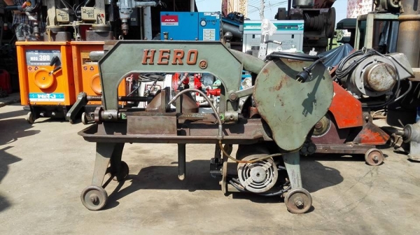 ** SOLD ** เลื่อยชัก HERO 14" มอเตอร์ Mitsu 1/2 HP ไฟบ้าน 220V มีปั้มน้ำ อุปกรณ์ครบทุกชิ้น สภาพใสๆวัยรุ่นชอบ!!