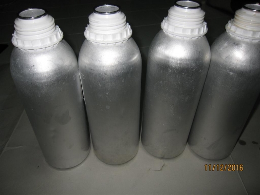 กระป๋องอลูมีเนียมอย่างหนา