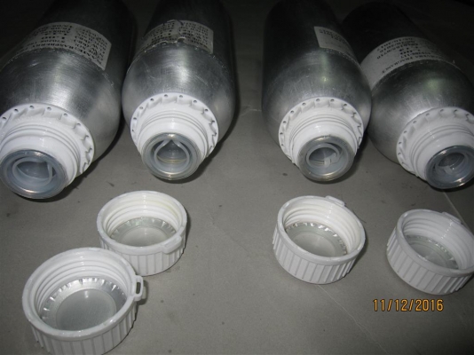 กระป๋องอลูมีเนียมอย่างหนา