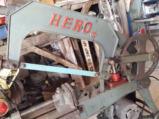 แท่นเลื่อย HERO ไฟบ้าน สภาพสวยๆ พร้อมใช้งาน ด่วนๆๆ 9,000