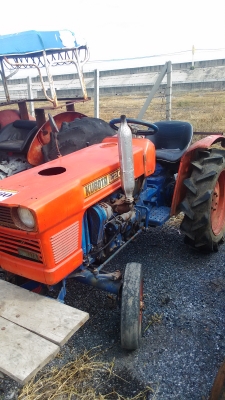 ขายรถไถ