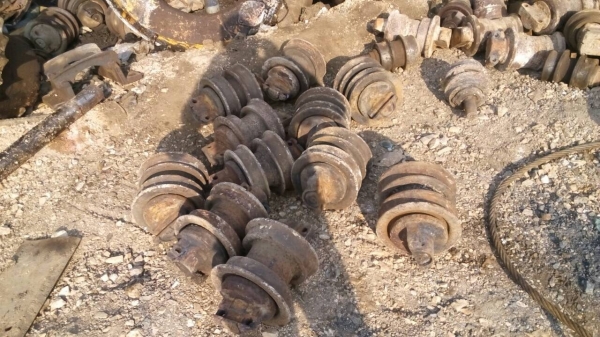 ขายลอนเลอร์ รถแทรกเตอร์ D-4 ขายไม่แพง สภาพตามรูปครับ