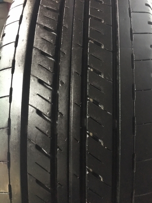 ยางป้ายแดง 215-70-16 Bridgestone ปี 16 ยางป้ายแดง 215-70-16 Bridgestone ปี 16