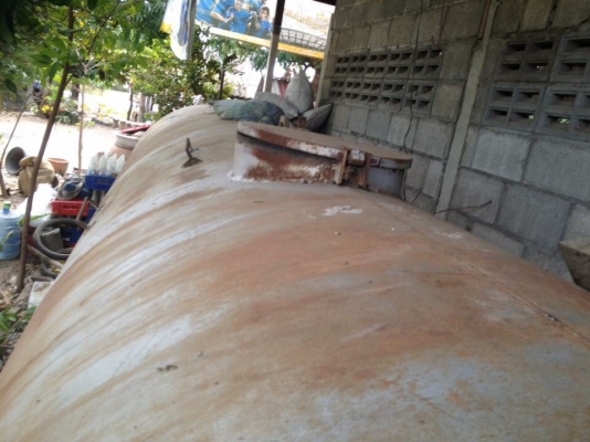 ขายถังน้ำมันดีเซล จุ 10,000ลิตร พร้อมหัวจ่าย ไม่ผุ ไม่รั่ว 85,000บาท