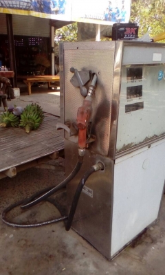 ขายถังน้ำมันดีเซล จุ 10,000ลิตร พร้อมหัวจ่าย ไม่ผุ ไม่รั่ว 85,000บาท