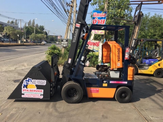 ขายรถโฟล์คลิฟท์สำหรับตักยางพาราตักยางก้อนตักยางถ้วยตักขี้ยางเศษยาง