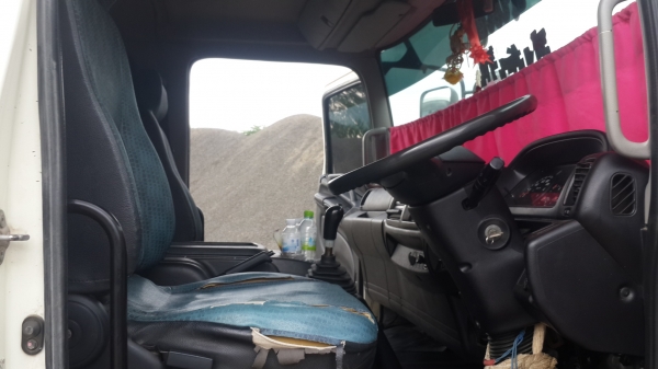 ** ราคา 2,090,000 **หัวลาก ปี54 HINO 344แรง + หางปี54 เซมิดั้มสามมิตรลอนเฉียง สภาพสวยมากๆ พร้อมใช้งา