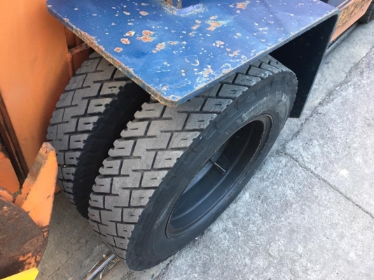 ขายรถโฟล์คลิฟท์และรับสั่งรถโฟล์คลิฟท์เพื่อใช้สำหรับตักยางพาราตักยางก้อนตักยางถ้วยตักขี้ยางตักทะลายปาล์ม ขายรถโฟล์คลิฟท์และรับสั่งรถโฟล์คลิฟท์เพื่อใช้สำหรับตักยางพาราตักยางก้อนตักยางถ้วยตักขี้ยางตักทะลายปาล์ม