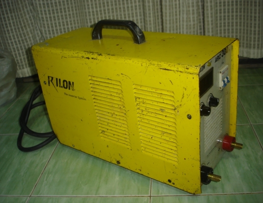 ขายเครื่องเชื่อมไฟฟ้า Rilon ARC 300 ระบบอินเวอร์เตอร์ 220V  300A