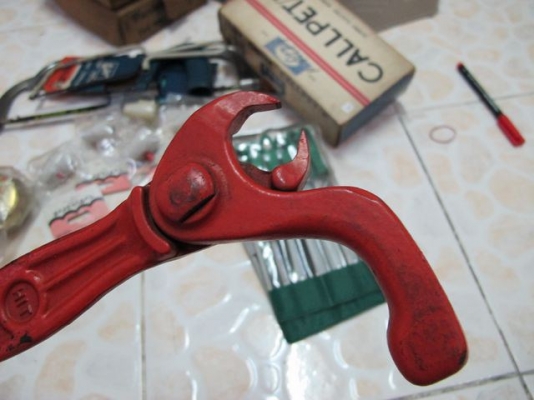 ขายคีมถอนตะปูHIT MADE IN JAPAN.ใหม่เก่าเก็บหลายสิบปี