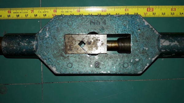 ขายด้ามต๊าปเกลียวNO.4 M9-27 3/8- 1" MADE IN GERMANY. เก่าเก็บ