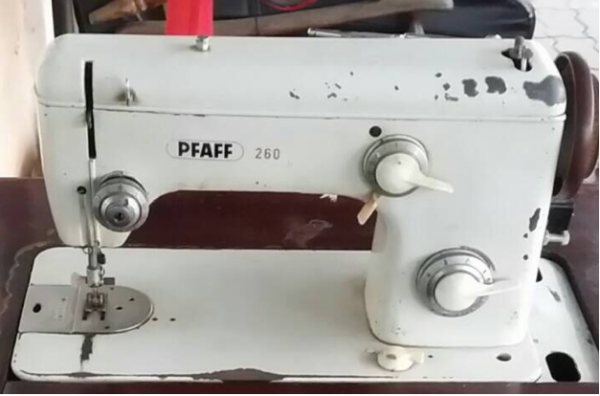 Pfaff 260 จักรเย็บผ้าในตำนาน ได้ชื่อว่าเป็นราชินีแห่งจักร