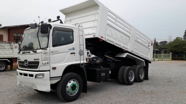 ขาย hino mega 320  ปี 51 ราคาเต็มตั้งที่ 1,850,000ต่อลองรถได้ปีใช้น้อย คับ   รถสวยพร้อมใช้ยางเต็ม ขาย สด-ผ่อนวางเงินดาวประมาณ400,000 ครับ สนใจสอบถามราคาเต็มได้ครับ