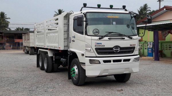 ขาย hino mega 320  ปี 51 ราคาเต็มตั้งที่ 1,850,000ต่อลองรถได้ปีใช้น้อย คับ   รถสวยพร้อมใช้ยางเต็ม ขาย สด-ผ่อนวางเงินดาวประมาณ400,000 ครับ สนใจสอบถามราคาเต็มได้ครับ