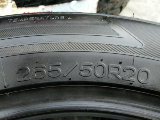 ขายยางใหม่ 265/50R20 NANKANG ปี11. 1คู่ AURURA ปี12. 1คู่ จำนวน 4 เส้น 5900
