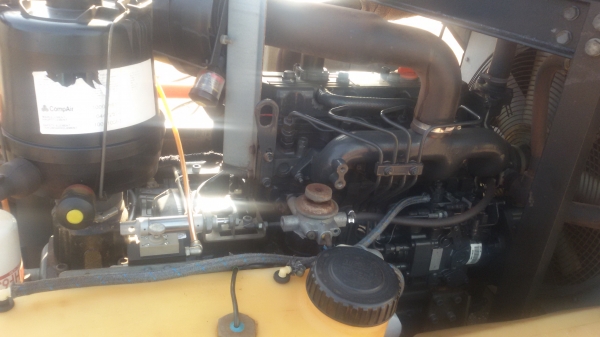 ขายปั๊มลมนำเข้าอังกฤษพร้อมใช้ขนาด134CFM 14 บาร์ ขายปั๊มลมนำเข้าอังกฤษพร้อมใช้ขนาด134CFM 14 บาร์