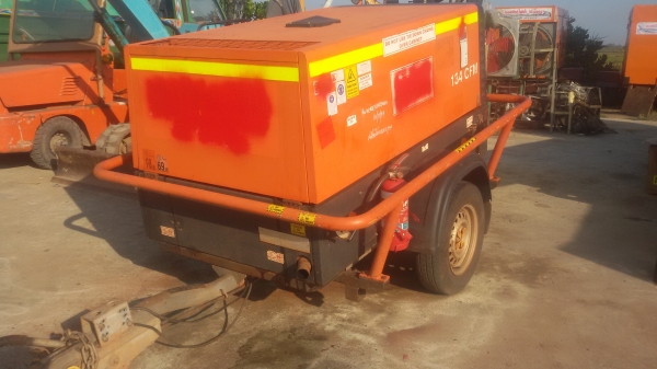 ขายปั๊มลมนำเข้าอังกฤษพร้อมใช้ขนาด134CFM 14 บาร์ ขายปั๊มลมนำเข้าอังกฤษพร้อมใช้ขนาด134CFM 14 บาร์