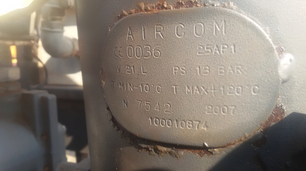 ขายปั๊มลมนำเข้าอังกฤษพร้อมใช้ขนาด134CFM 14 บาร์ ขายปั๊มลมนำเข้าอังกฤษพร้อมใช้ขนาด134CFM 14 บาร์