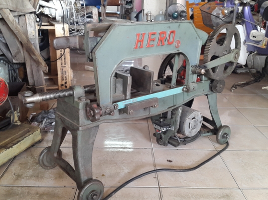 แท่นเลื่อย HERO 14 นิ้ว ไฟบ้าน HITACHI 1/3 แรง พร้อมใช้งาน ด่วนๆๆ 9,000 ต่อรองราคาได้