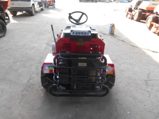 รถตัดหญ้า OREC RMK160 23 แรง พร้อมใช้งาน รถตัดหญ้า OREC RMK160 23 แรง พร้อมใช้งาน