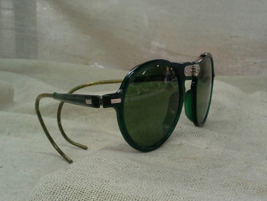 แว่นตาอเมริกันแอนทีค 'นักบินทหารยุคสงครามโลกครั้งที่ 2' Antique WILLSON handmade in USA แว่นตาอเมริกันแอนทีค 'นักบินทหารยุคสงครามโลกครั้งที่ 2' Antique WILLSON handmade in USA