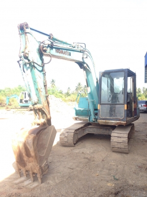 ขายด่วน แม็คโคร KOMATSU PC60-5 สภาพพร้อมใช้งาน เครื่องปั้มดีเยี่ยม รถเก่านอก รถแรงเร็ว ฉีกเลี้ยวได้สบาย โซ่ช่วงล่างเต็ม มีไลน์หัวแย็ก ระบบดีเยี่ยม รถพร้อมทำงานจริง เอกสารใบอินวอยซ์