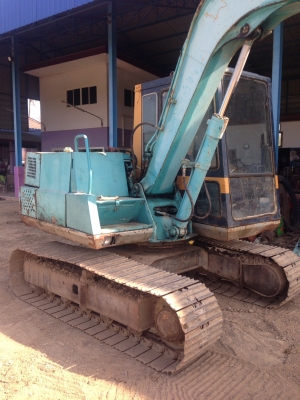 ขายด่วน แม็คโคร KOMATSU PC60-5 สภาพพร้อมใช้งาน เครื่องปั้มดีเยี่ยม รถเก่านอก รถแรงเร็ว ฉีกเลี้ยวได้สบาย โซ่ช่วงล่างเต็ม มีไลน์หัวแย็ก ระบบดีเยี่ยม รถพร้อมทำงานจริง เอกสารใบอินวอยซ์