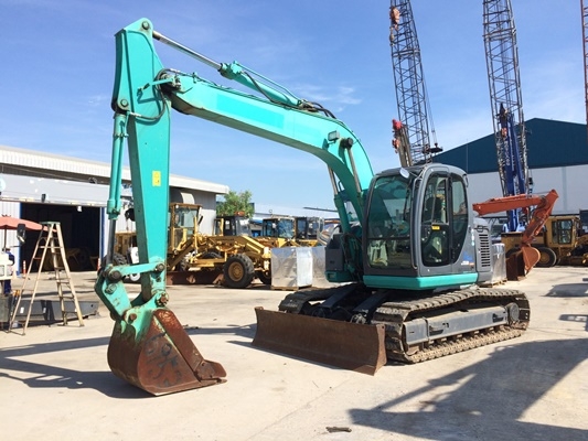 KOBELCO : SK135SR-1ES #YY04  ปี2007 5,789ชม.นำเข้าตรงจากญี่ปุ่นครับ