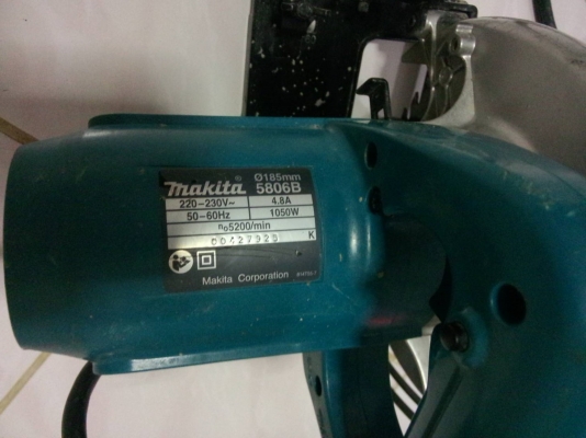 เลื่อยวงเดือน Makita 5806B 7" แท้ เลื่อยวงเดือน Makita 5806B 7" แท้