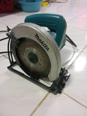 เลื่อยวงเดือน Makita 5806B 7" แท้ เลื่อยวงเดือน Makita 5806B 7" แท้