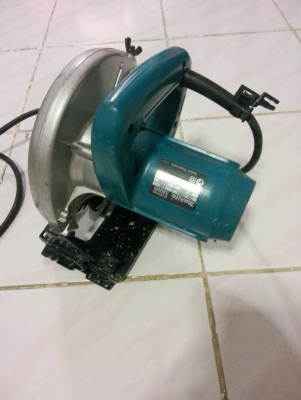 เลื่อยวงเดือน Makita 5806B 7" แท้ เลื่อยวงเดือน Makita 5806B 7" แท้