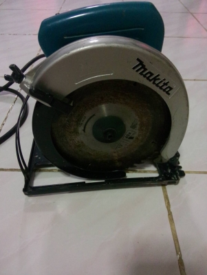 เลื่อยวงเดือน Makita 5806B 7" แท้ เลื่อยวงเดือน Makita 5806B 7" แท้