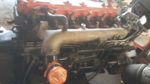 ขายด่วนเครื่องเกียร์ISUZU 6BG1 185แรง พร้อมใช้เครื่องสวยพร้อมใช้นำไปใช้งานได้เลย