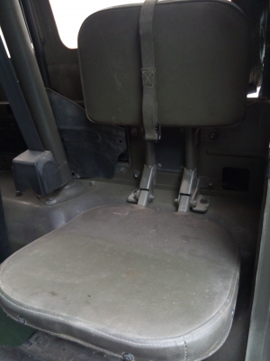 เบาะลิงรถสวยๆๆ แปลงใส่ได้หลายรุ่น พับเก็บได้ มีเข้ามาอีกคู่