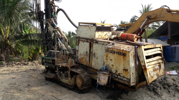 ขายรถเจาะหิน เครื่องดอยร์ 6สูบ ยี่ห้อ TOYOTA สินค้าเก่านอก ขายราคา 480,000 บาท ขายรถเจาะหิน เครื่องดอยร์ 6สูบ ยี่ห้อ TOYOTA สินค้าเก่านอก ขายราคา 480,000 บาท