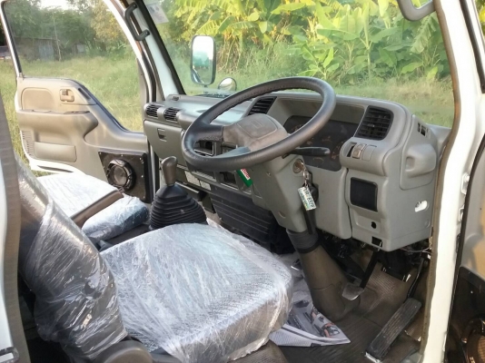ISUZU NKR 4 ล้อไม่ติดเวลา 120 แรง คัสซีสวย เครื่องดี หัวยกได้ แอร์เย็น กระบะเหล็ก