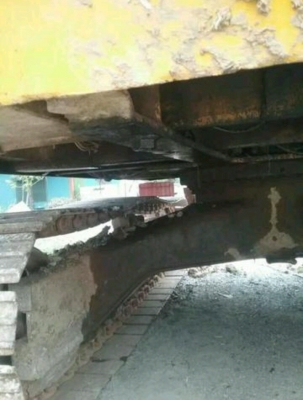 แบคโฮ KOMATSU รุ่น PC 120 -5 แบคโฮ KOMATSU รุ่น PC 120 -5