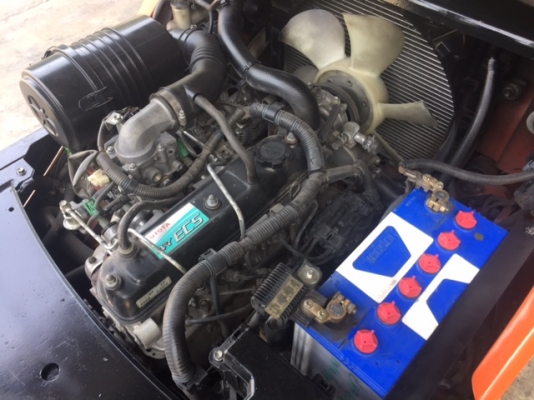 ขายโฟล์คลิฟท์  TOYOTA โตโยต้า 8FD15 1.5ตัน-รุ่น8 เครื่องยนต์เบนซินหัวฉีดติดง่ายประหยัด เกียร์ออโต้ เสา3เมตร