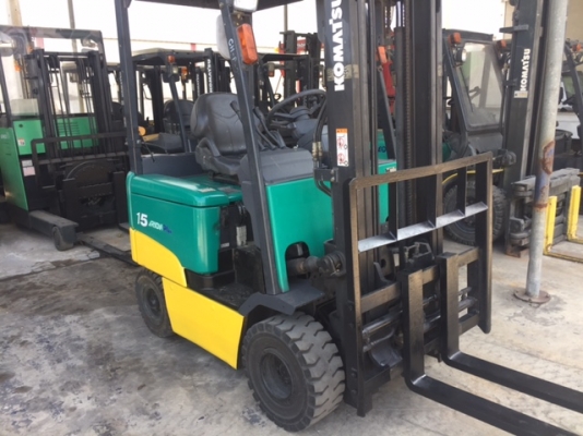 ขายโฟล์คลิฟท์  KOMATSU โคมัตสุไฟฟ้า1.5ตัน เสา3เมตร รับประกันแบต ตัวเปล่า235,000 ตู้ชาต30,000สภาพสวยพร้อมใช้
