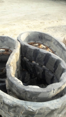 ขายแทรคยาง รถขุดขนาด40-50 เช่น SUMITOMO, HITACHI มี37ข้อ ราคา 22,000 บาท ขายแทรคยาง รถขุดขนาด40-50 เช่น SUMITOMO, HITACHI มี37ข้อ ราคา 22,000 บาท