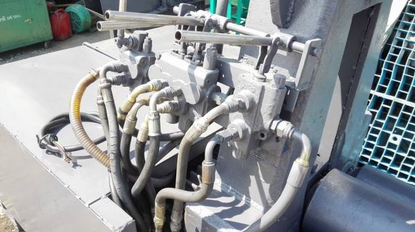 ** จัดส่งลูกค้าระยองครับ ** เครื่องม้วนเหล็กแผ่น ระบบไฮดรอลิค หน้ากว้าง 6 ฟุต 180 cm เพลาตัน ม้วนหนา 25 มิล หัวเครื่องม้วนแป้ปได้