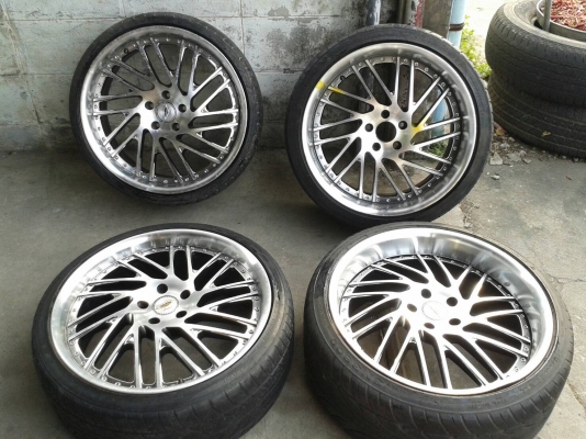 ขอบ20นิ้ว5รู114 พร้อมยาง ชุดนี้ ราคา 8000 บาท