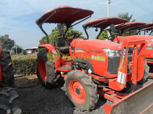 แรงไม่หยุดฉุดไม่อยู่ แทรกเตอร์ L3608SP พร้อมใบดันหน้าราคาเพียง 280,000