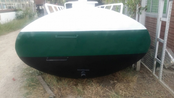 ถังน้ำมัน 12000 ลิตร เหล็กหนา สภาพแจ่ม สีเขียวเหนี่ยวทรัพย์ รีบมารับไปครับ