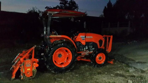 ขายดาวน์รถไถ l4018