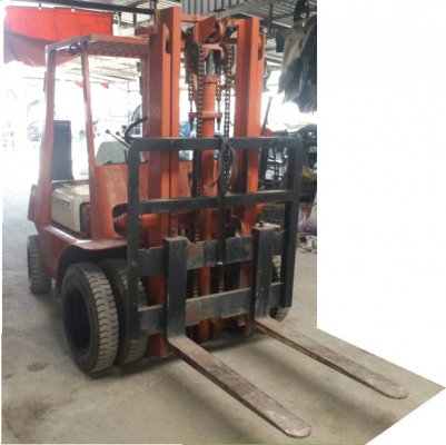 ขายโฟล์คลิฟ TOYOTA 1.5ตัน