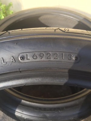 ขายยาง NITTO INVO 245-35-20 ปี13 ดอกสวย ไม่มีปะ ชุดละ 6,500 บาท