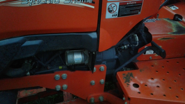 ต้องการขาย kubota 3208sp พร้อมอุปกรณ์ หน้าหลัง ชั่วโมงน้อย ต้องการขาย kubota 3208sp พร้อมอุปกรณ์ หน้าหลัง ชั่วโมงน้อย