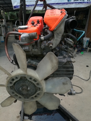 ขาย..เครื่องอีซุซุ 10000บาท ขายเป็นอะไหล่